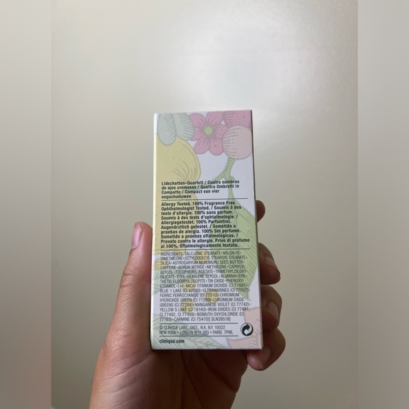 CLINIQUE | All About Shadow Quad in Safari - Picture 10 of 13